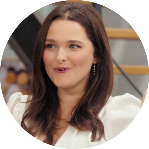 Charlène Bey (alias Chakeup) – Créatrice de contenu et autrice