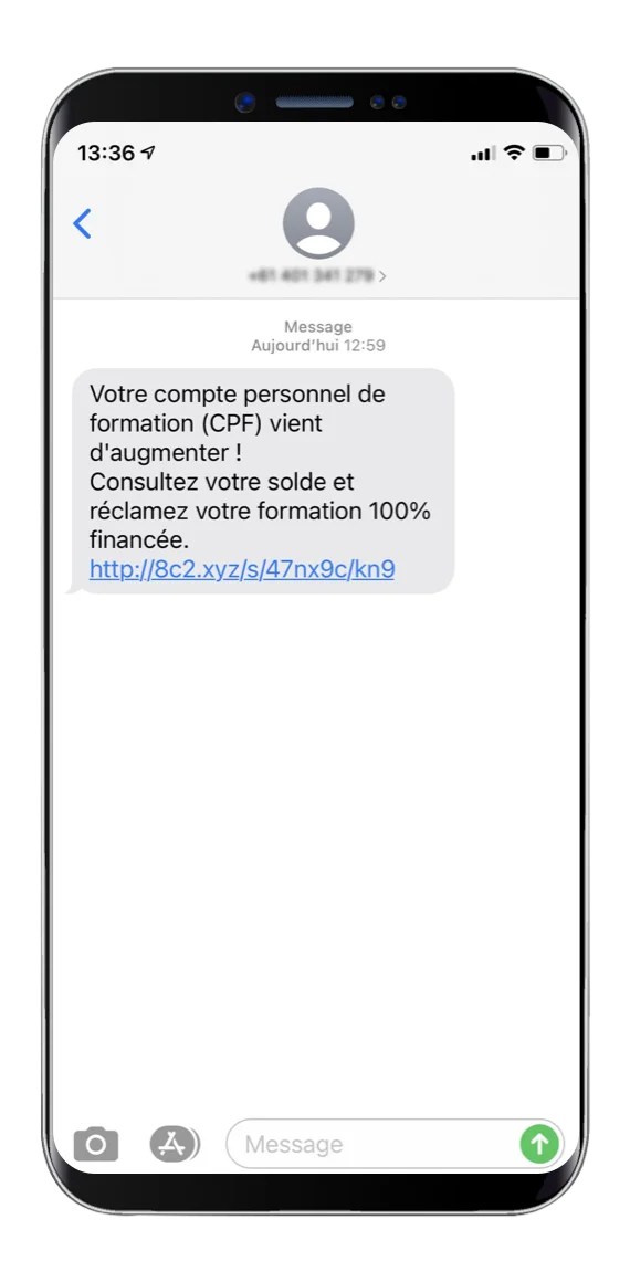 Message d’arnaque au CPF affiché sur un smartphone