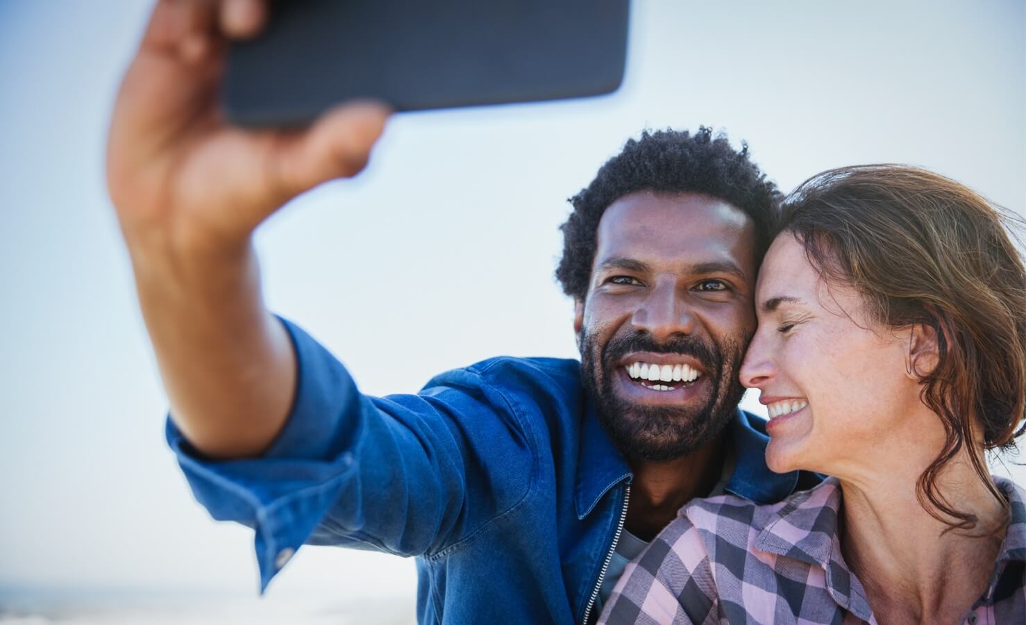 Visuel couple Saint-Valentin - Bouygues Telecom
