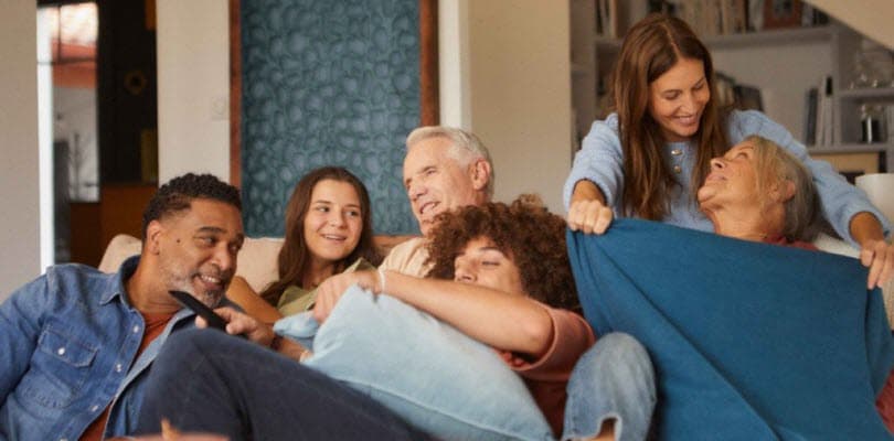 famille canape coussin couverture