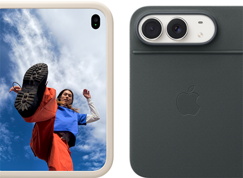 iPhone Duo, finition blanc stellaire dans une coque en silicone sable, mode paysage, entièrement ouvert en position horizontale, double caméra Fusion en haut à gauche, une coque recouvre la face extérieure arrière et le bord de l’écran interne, le côté droit présente l’écran externe affichant l’image d’une personne. iPhone Duo, finition blanc stellaire, appuyé sur le Folio marine avec support, complètement ouvert à l’horizontale ; la face extérieure arrière met en évidence la double caméra Fusion 48 MP, deux objectifs
